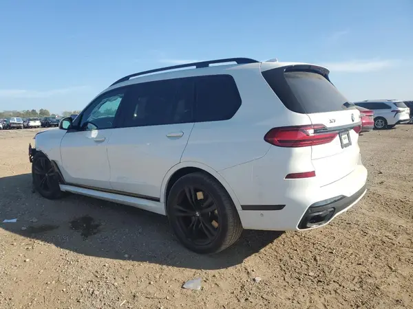 5UXCX6C06L9B04971 2020 BMW X7 - Image 2