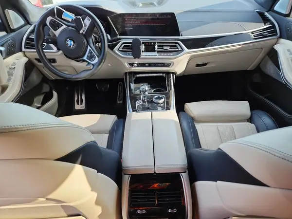 5UXCX6C06L9C10076 2020 BMW X7 - Image 8