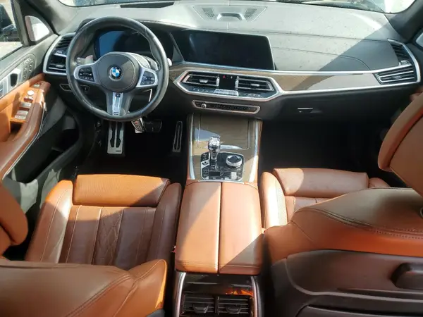 5UXCX6C06LLE35777 2020 BMW X7 - Image 8