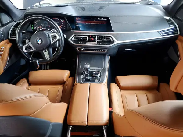 5UXCX6C06N9K98269 2022 BMW X7 - Image 8