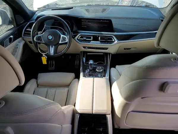 5UXCX6C07LLE35898 2020 BMW X7 - Image 8