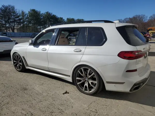 5UXCX6C07M9E62761 2021 BMW X7 - Image 2