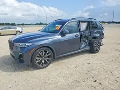 5UXCX6C07N9M11002 2022 BMW X7
