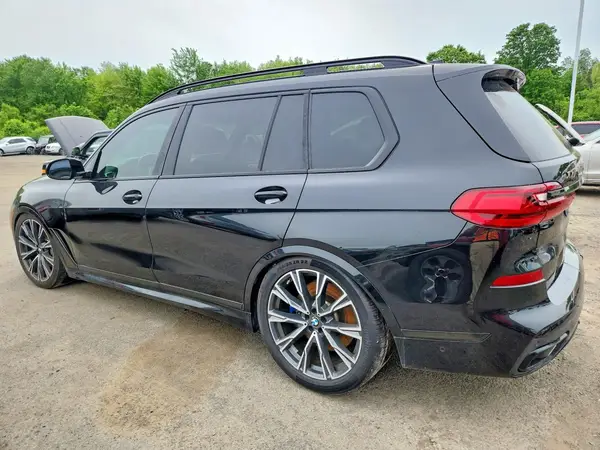5UXCX6C08M9H52376 2021 BMW X7 - Image 2