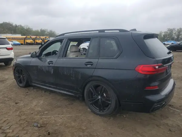 5UXCX6C08N9M69605 2022 BMW X7 - Image 2