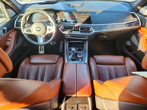 5UXCX6C09M9E15859 2021 BMW X7 - Image 8