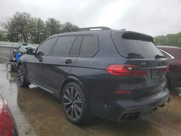 5UXCX6C09M9E24657 2021 BMW X7 - Image 2