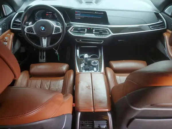 5UXCX6C09M9E24657 2021 BMW X7 - Image 8