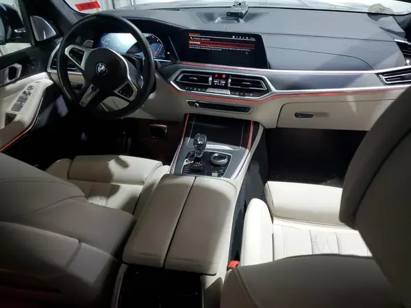 5UXCX6C09M9H32136 2021 BMW X7 - Image 8
