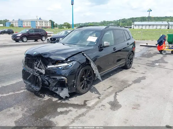 5UXCX6C09N9J17424 2022 BMW X7 - Image 2