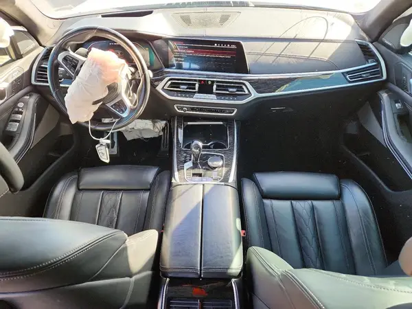 5UXCX6C09N9K08967 2022 BMW X7 - Image 8