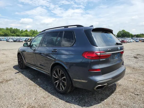 5UXCX6C0XL9C89042 2020 BMW X7 - Image 2