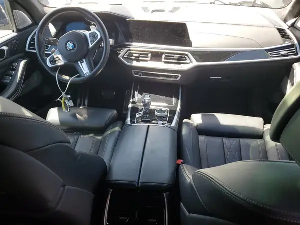 5UXCX6C0XM9G16637 2021 BMW X7 - Image 8