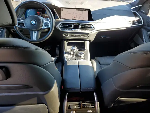 5UXCX6C0XN9M60713 2022 BMW X7 - Image 8