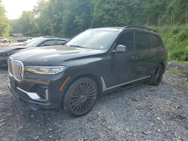 5UXCX6C10N9J65919 2022 BMW X7 - Image 1