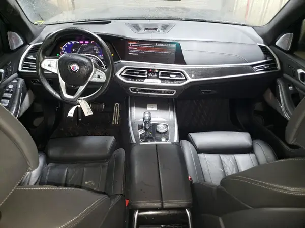 5UXCX6C19N9N06296 2022 BMW X7 - Image 8