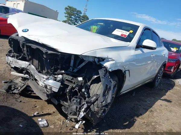 5UXCY4C00L9D63232 2020 BMW X6 - Image 2