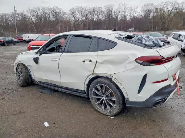 5UXCY4C02M9F95378 2021 BMW X6 - Image 2