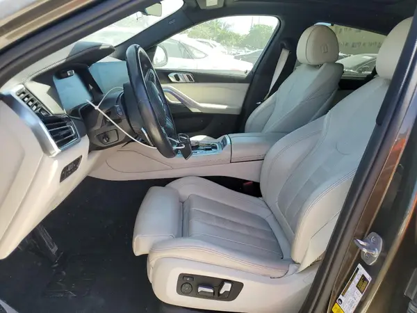 2021 BMW X6 auction photo 7