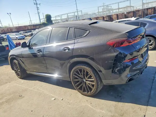 5UXCY4C04M9G89584 2021 BMW X6 - Image 2