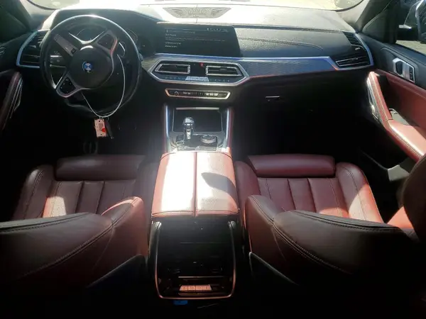 5UXCY4C04M9G89584 2021 BMW X6 - Image 8