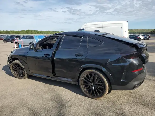 5UXCY4C09M9G02889 2021 BMW X6 - Image 2