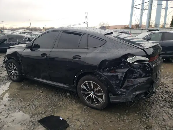 5UXCY6C00M9G43276 2021 BMW X6 - Image 2