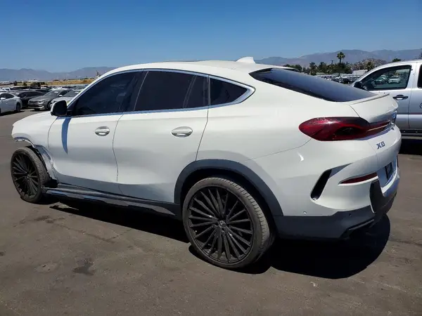 5UXCY6C00M9G90162 2021 BMW X6 - Image 2