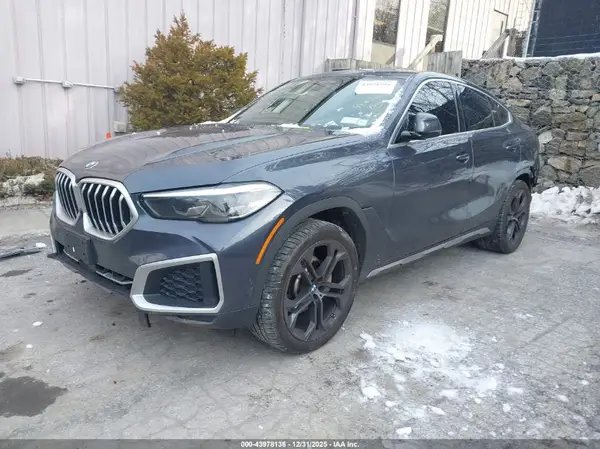 5UXCY6C00N9J42922 2022 BMW X6 - Image 2