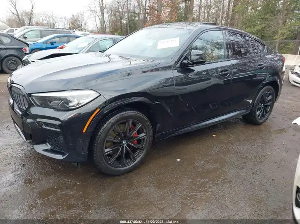 5UXCY6C00N9K57617 2022 BMW X6 - Image 2