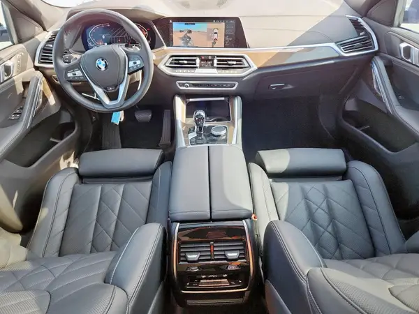 5UXCY6C00P9N44197 2023 BMW X6 - Image 8