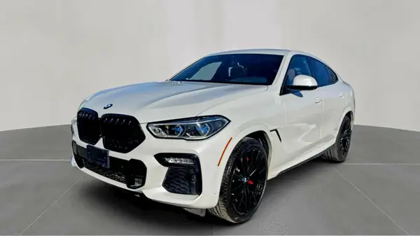 5UXCY6C01M9F28752 2021 BMW X6 - Image 2