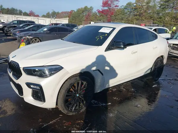 5UXCY6C01M9F95433 2021 BMW X6 - Image 2