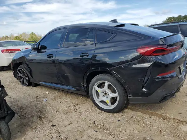 5UXCY6C01N9K49185 2022 BMW X6 - Image 2
