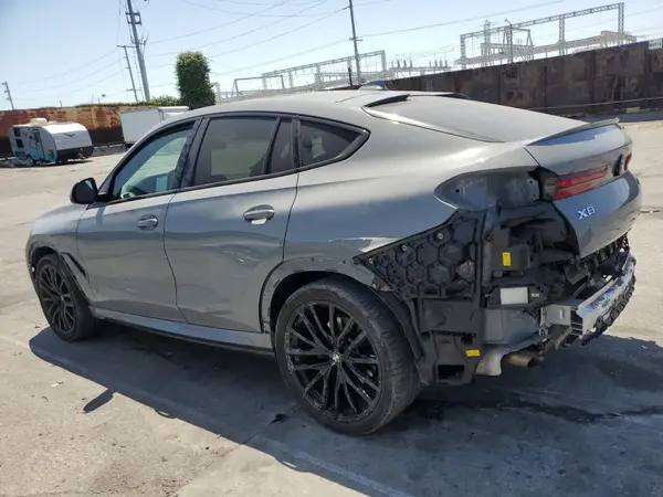 5UXCY6C01N9M95573 2022 BMW X6 - Image 2