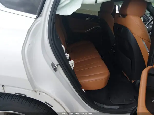 5UXCY6C02N9K81126 2022 BMW X6 - Image 8