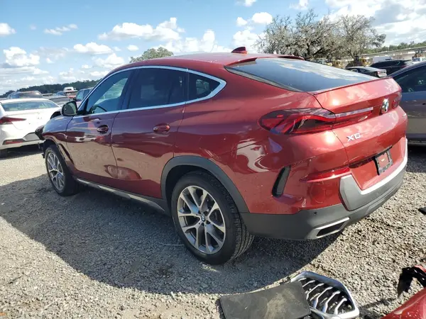 5UXCY6C02N9K95897 2022 BMW X6 - Image 2