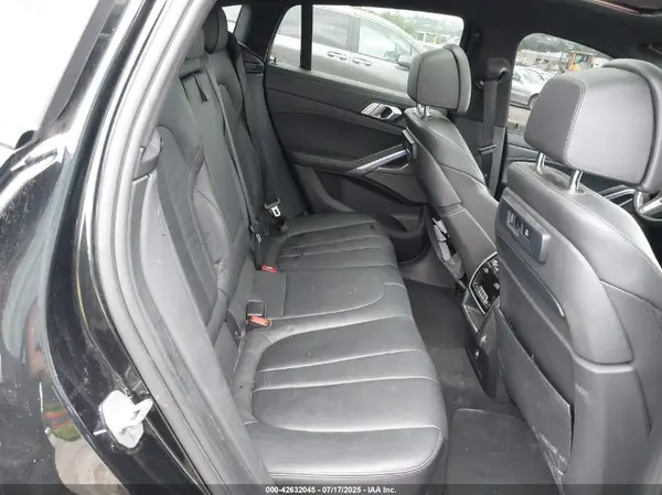 5UXCY6C03L9C06676 2020 BMW X6 - Image 8