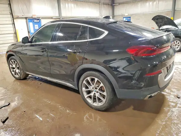 5UXCY6C03M9G81066 2021 BMW X6 - Image 2