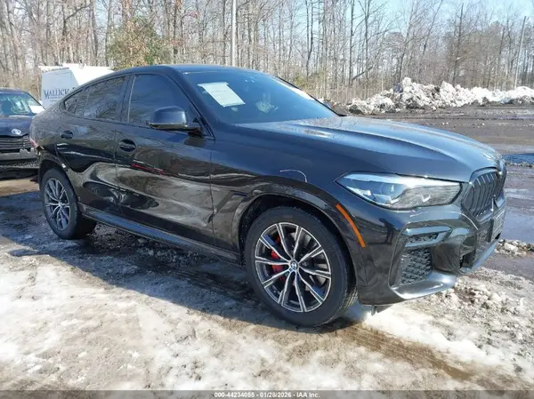 5UXCY6C03N9K74850 2022 BMW X6 - Image 1