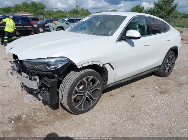 5UXCY6C03N9M61358 2022 BMW X6 - Image 2