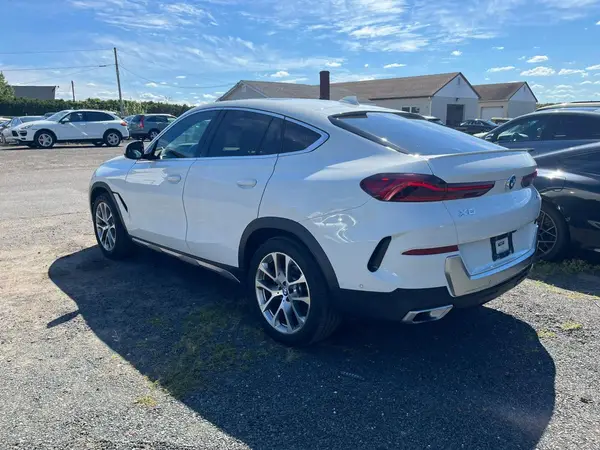 5UXCY6C03P9N69269 2023 BMW X6 - Image 2