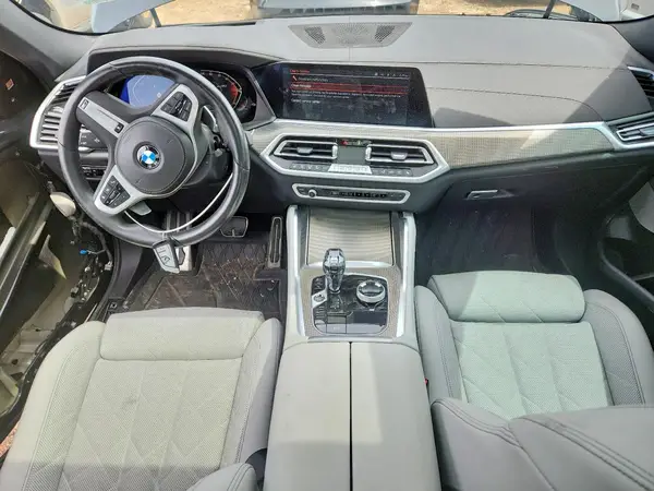 5UXCY6C03P9P95750 2023 BMW X6 - Image 8