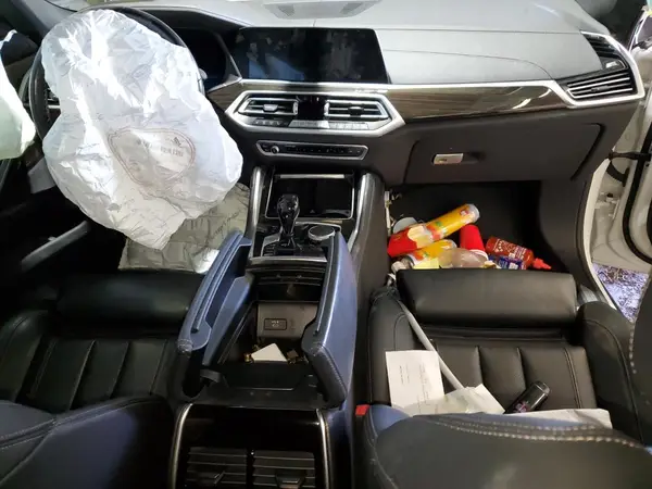 5UXCY6C04M9G89807 2021 BMW X6 - Image 8