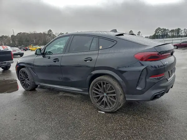 5UXCY6C04N9J80377 2022 BMW X6 - Image 2