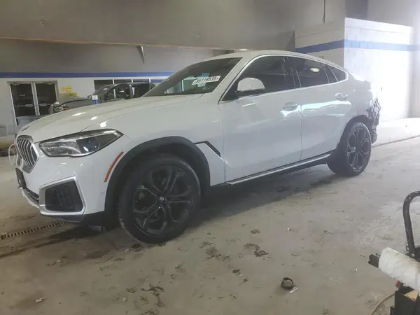 5UXCY6C04N9K94380 2022 BMW X6 - Image 1
