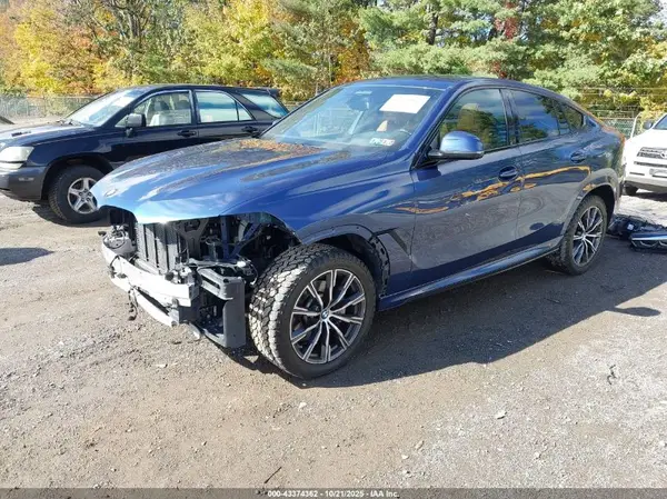 5UXCY6C04N9L28351 2022 BMW X6 - Image 2