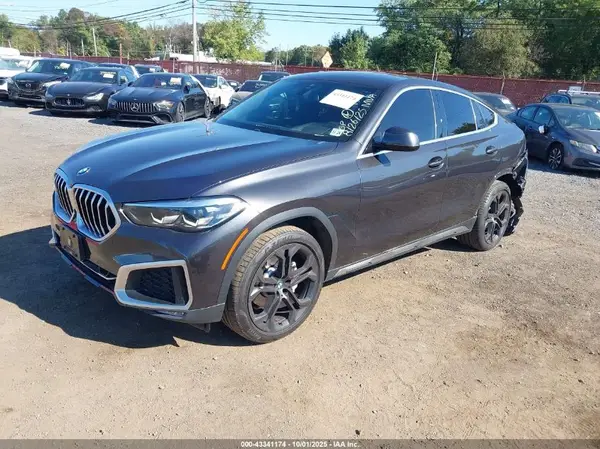 5UXCY6C05M9G43855 2021 BMW X6 - Image 2
