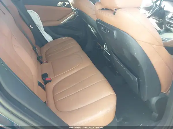 5UXCY6C05N9K17159 2022 BMW X6 - Image 8