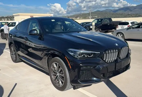 5UXCY6C05N9M64388 2022 BMW X6 - Image 1